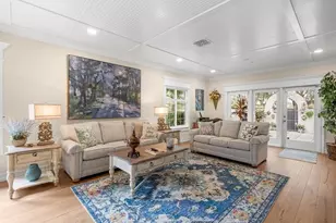 1124 Avenida De Las Casas, Lady Lake, FL 32159 - Photo 5