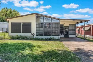 28550 Helena Run Dr, Leesburg, FL 34748 - Photo 3