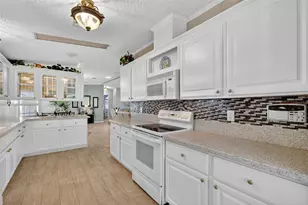 9616 SE 167th Pl, Summerfield, FL 34491 - Photo 3