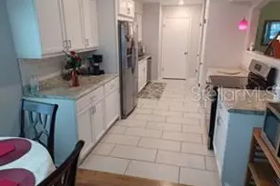 32218 Sweet Briar Ct, Leesburg, FL 34748 - Photo 7