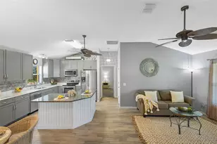 2109 Suarez Ct, The Villages, FL 32159 - Photo 5