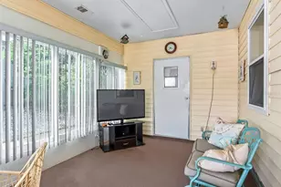 1208 Tarpon Ln, The Villages, FL 32159 - Photo 19