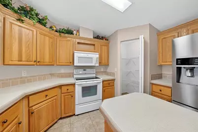 56310 Redbud Road, Astor, FL 32102 - Photo 23