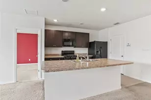 9768 Pepper Tree Trl, Wildwood, FL 34785 - Photo 15