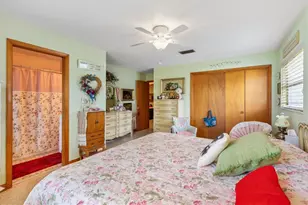 907 N Shore Dr, Leesburg, FL 34748 - Photo 23