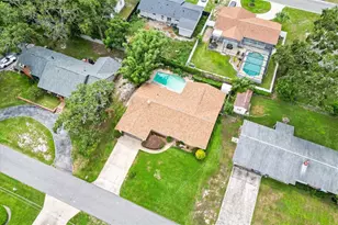 907 N Shore Dr, Leesburg, FL 34748 - Photo 33