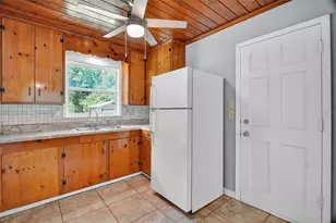 2704 Wood St, Leesburg, FL 34748 - Photo 17