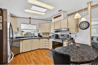 3310 Manatee Road, Tavares, FL 32778 - Photo 11