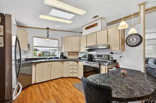 3310 Manatee Rd, Tavares, FL 32778 - Photo 11