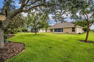 8923 Bridgeport Bay Cir, Mount Dora, FL 32757 - Photo 11