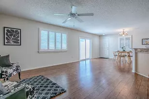 17235 SE 93rd Demoss Ct, The Villages, FL 32162 - Photo 9