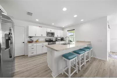 2542 Padgett Place, Middleton, FL 34762 - Photo 5