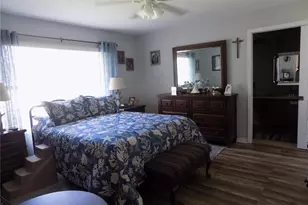 1563 Grove Ct, Tavares, FL 32778 - Photo 9