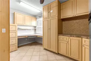 748 Hernandez Dr, The Villages, FL 32159 - Photo 9