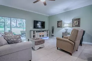 26939 White Plains Way, Leesburg, FL 34748 - Photo 13