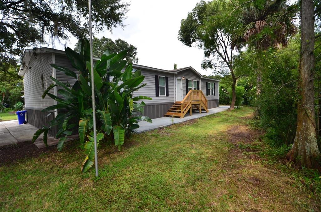 515 Twin Lakes Cir - 515 Twin Lakes Cir, Lakeland, FL 33815 Luxury Property | Jose Angel Pina