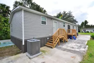 515 Twin Lakes Cir, Lakeland, FL 33815 - Photo 15