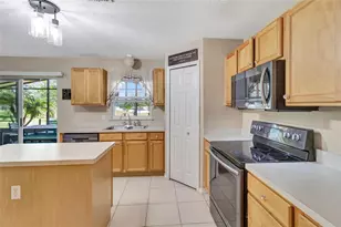 16434 Meredrew Ln, Clermont, FL 34711 - Photo 15