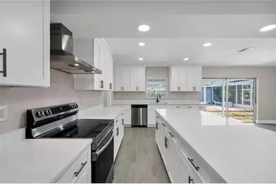 824 Lake Elbert Court, Winter Haven, FL 33881 - Photo 11