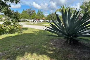 102 E Pendleton Ave, Eustis, FL 32726 - Photo 33