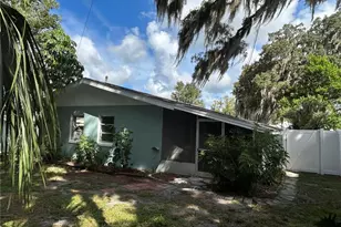 102 E Pendleton Ave, Eustis, FL 32726 - Photo 27