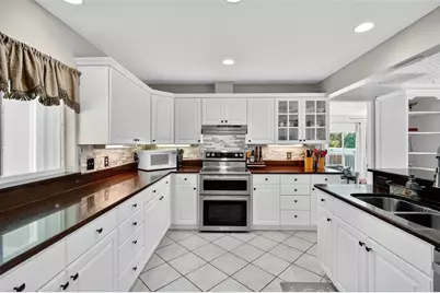 2112 Normandy Drive, Mount Dora, FL 32757 - Photo 17