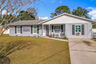 9445 SE 119th Ln, Belleview, FL 34420 - Photo 3