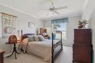 16037 E Shirley Shores Rd, Tavares, FL 32778 - Photo 35