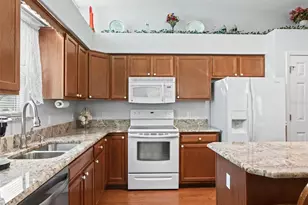 1505 Lavaca Ln, The Villages, FL 32159 - Photo 11