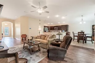 3009 Olenda Dr, The Villages, FL 32163 - Photo 3