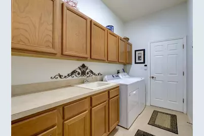 25301 Forest Oak Court, Leesburg, FL 34748 - Photo 17