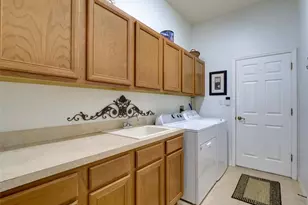 25301 Forest Oak Ct, Leesburg, FL 34748 - Photo 17