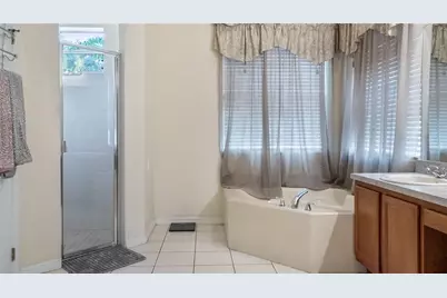 950 Willow Oak Loop, Minneola, FL 34715 - Photo 9