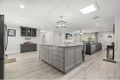 1210 E Caroline Street, Tavares, FL 32778 - Photo 13