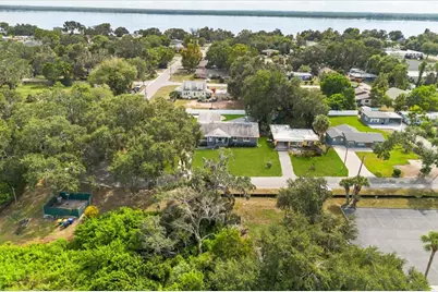 1210 E Caroline Street, Tavares, FL 32778 - Photo 37