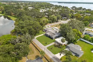 1210 E Caroline St, Tavares, FL 32778 - Photo 39