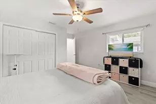 1210 E Caroline St, Tavares, FL 32778 - Photo 31