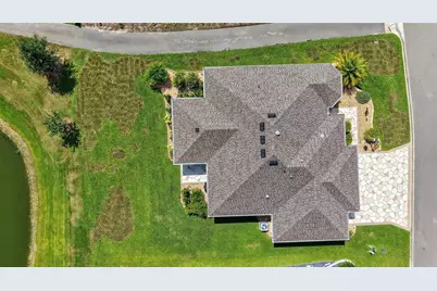 6743 Schroeder Circle, The Villages, FL 34762 - Photo 3