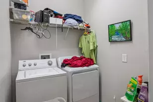 2566 Limerick Cir, Grand Island, FL 32735 - Photo 27