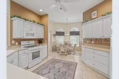 7177 SE 172nd Hazelwood Loop, The Villages, FL 32162 - Photo 3