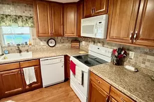 190 Azalea Trail, Leesburg, FL 34748 - Photo 15