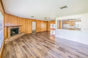 55746 Carrol St, Astor, FL 32102 - Photo 3
