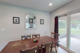 1402 Shirley Dr, Lakeland, FL 33810 - Photo 3