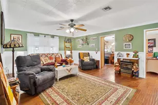 712 Southern Dr, Fruitland Park, FL 34731 - Photo 5