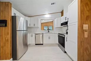 712 Jason Dr, Lady Lake, FL 32159 - Photo 11