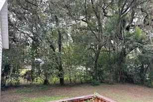 108 E McClendon St, Lady Lake, FL 32159 - Photo 5