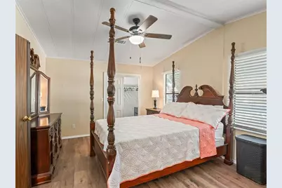 1619 W Schwartz Boulevard, The Villages, FL 32159 - Photo 17