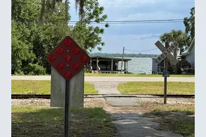 31235 Temple Avenue, Tavares, FL 32778 - Photo 11