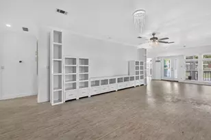 1115 Elkhart Cir, Tavares, FL 32778 - Photo 13