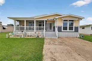 1115 Elkhart Cir, Tavares, FL 32778 - Photo 1